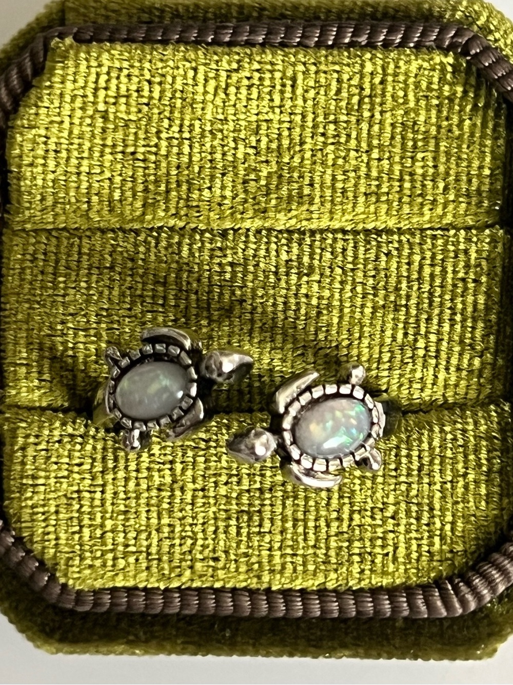 Turtle w/ Iridescent Opal Stainless Steel Silver Adjustable Ring Size 6-9
